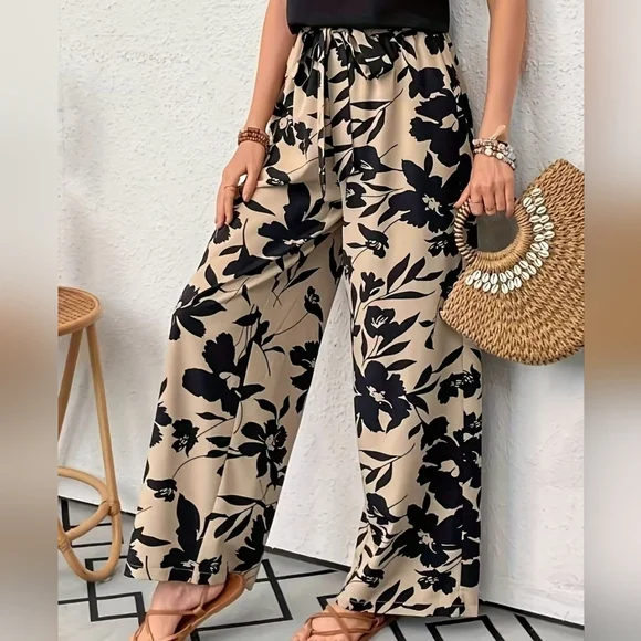 Floral Black and Tan Wide-Leg Pants - Picture 3 of 8